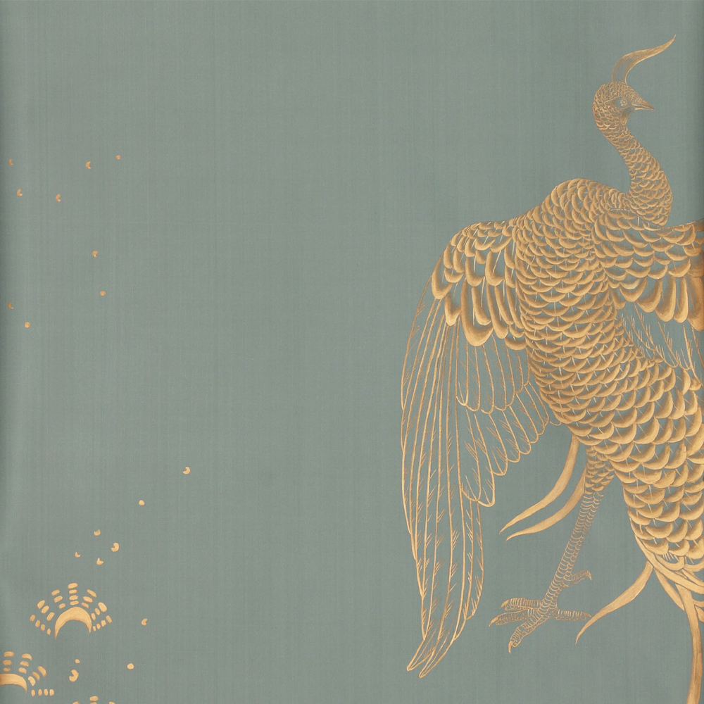 Обои ручная роспись в стиле Арт-деко Whistler Peacocks Golden colourway on Blue Grey dyed silk