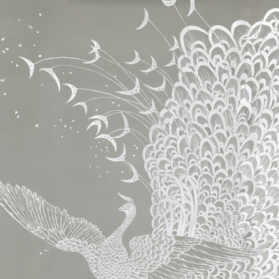 Обои ручная роспись в стиле Арт-деко Whistler Peacocks Special Colourway on Pale Grey dyed silk