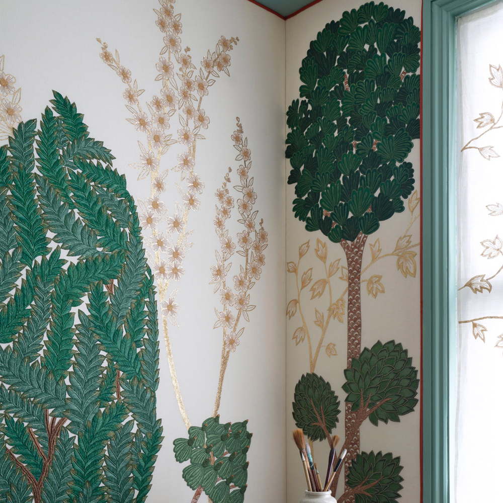 Обои с вышивкой ручной работы Mughal Trees Original colourway on linen