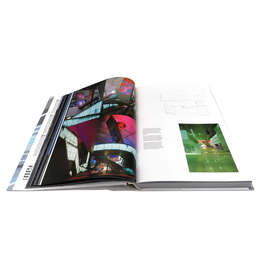 Обширная монография все работы Хадид Zaha Hadid. Complete Works 1979-Today. 2020 Edition