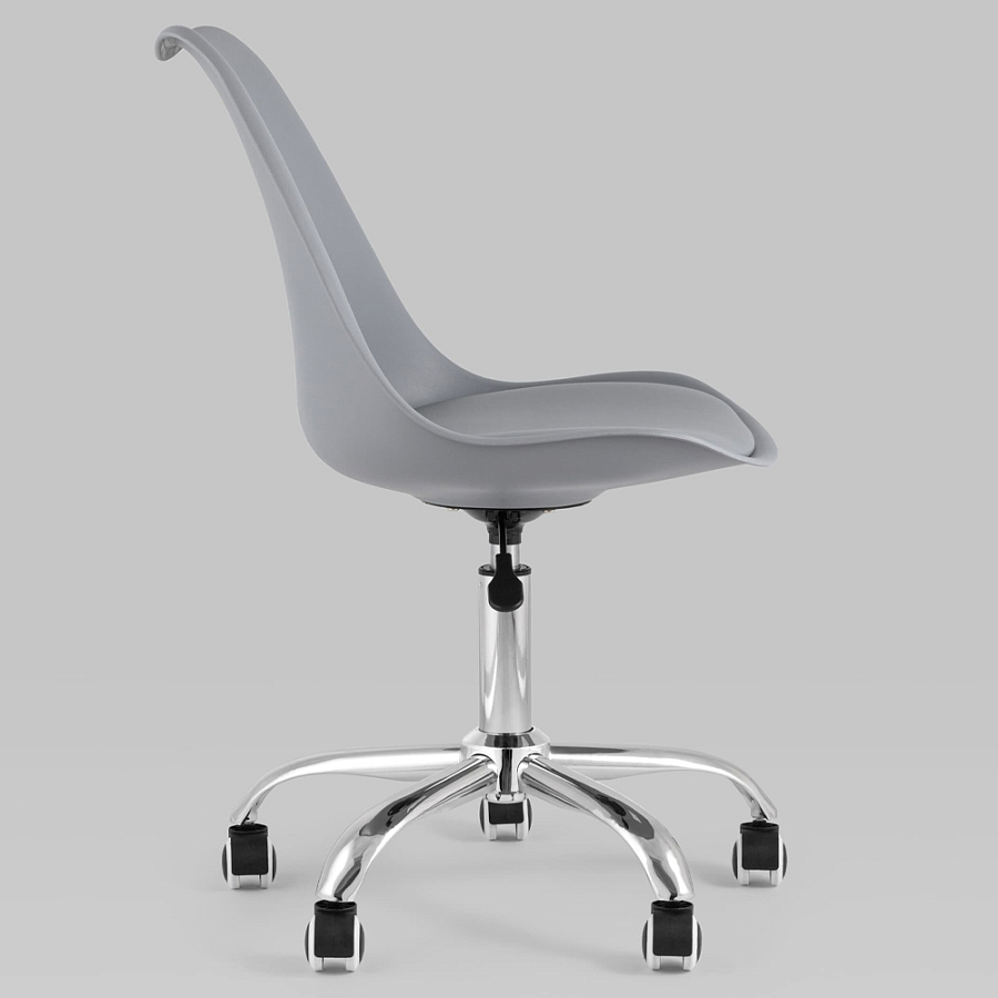 Офисный стул на металлическом основании EGGERY Grey пластик