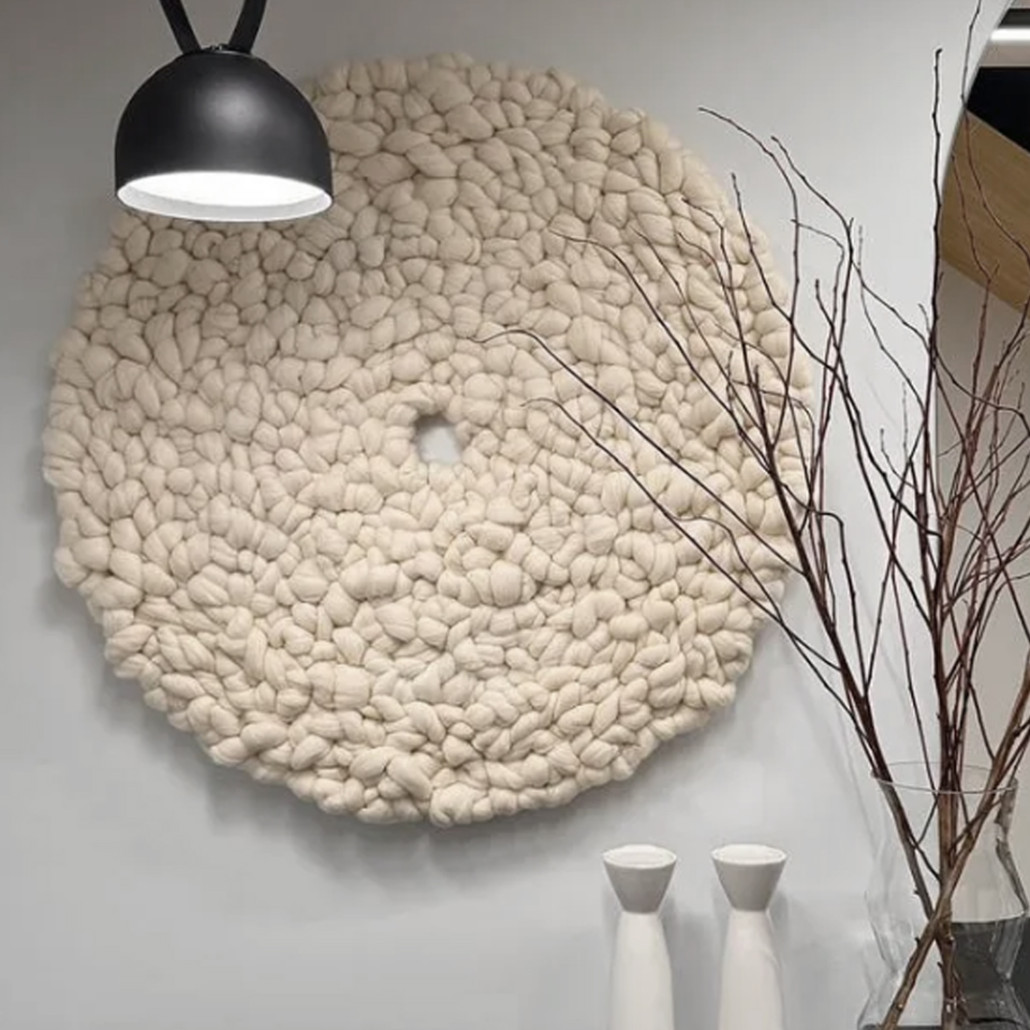 Панно на стену из шерсти мериноса Белый Круг