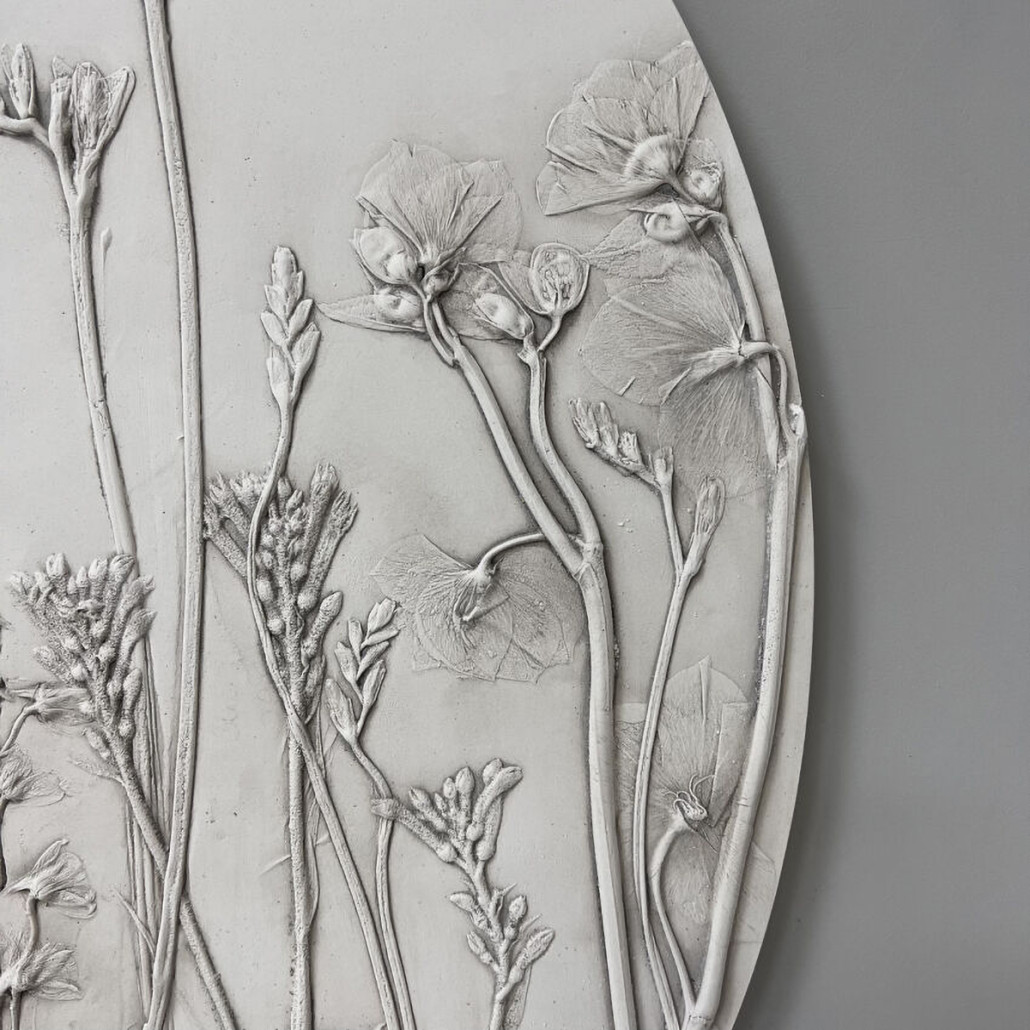 Панно Серые цветы
