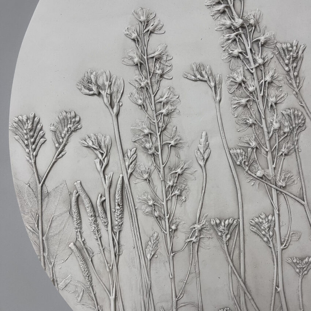 Панно Серые цветы