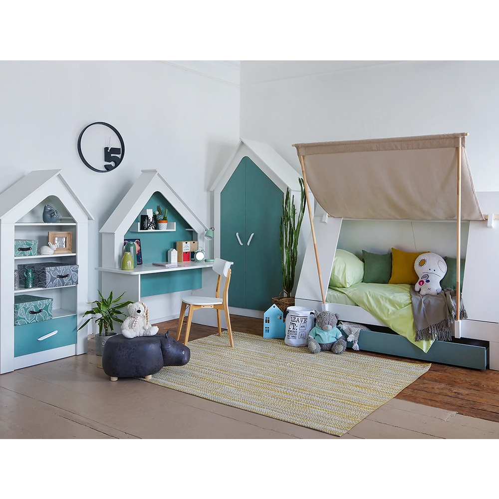 Письменный стол в детскую Tiny Town Desk