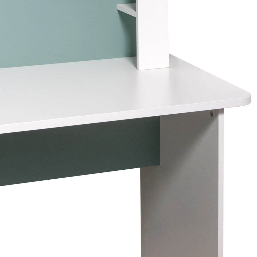 Письменный стол в детскую Tiny Town Desk