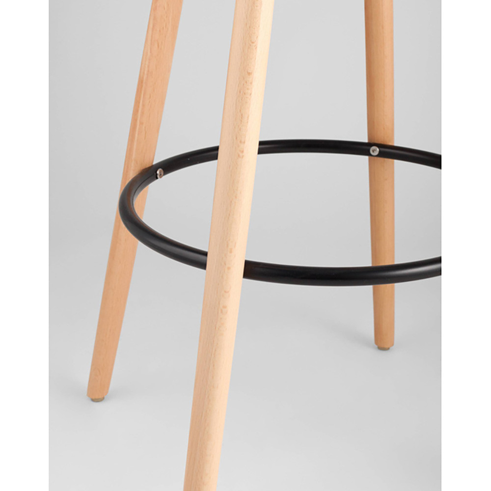 Пластиковый барный стул на ножках из массива бука Eames White