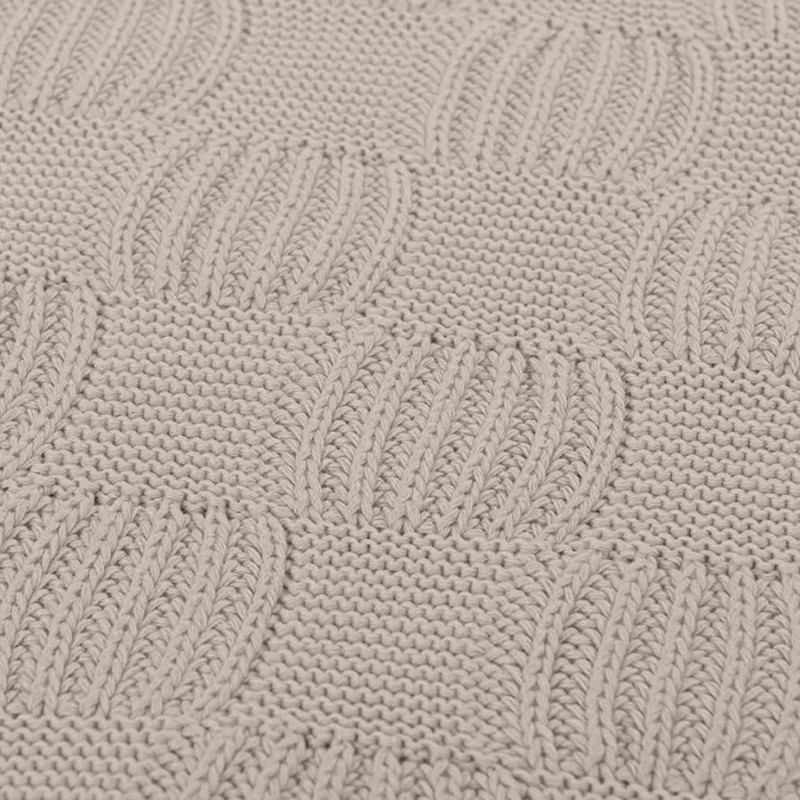 Плед из хлопка рельефной вязки бежево-серого цвета Waffle Comfort