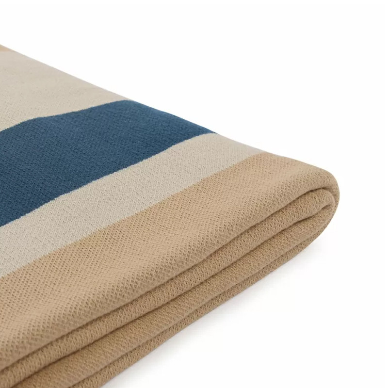Плед из хлопка с геометрическим рисунком Elan Stripe