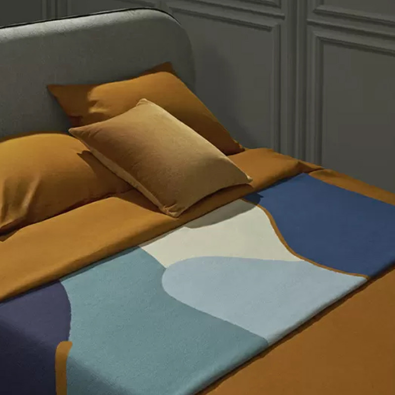 Плед из хлопка синего цвета с абстрактным принтом Elysian Flow Ocean