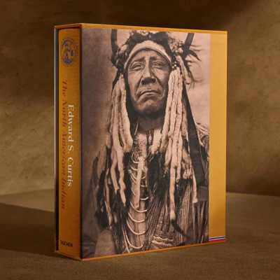 Подарочная Книга Edward S. Curtis North American Indian Complete Portfolios