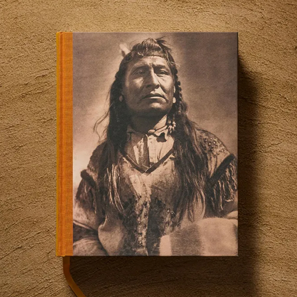 Подарочная Книга Edward S. Curtis North American Indian Complete Portfolios