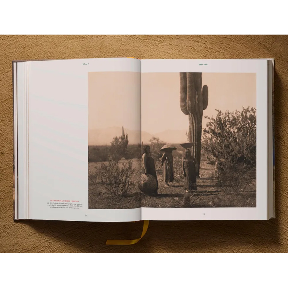 Подарочная Книга Edward S. Curtis North American Indian Complete Portfolios