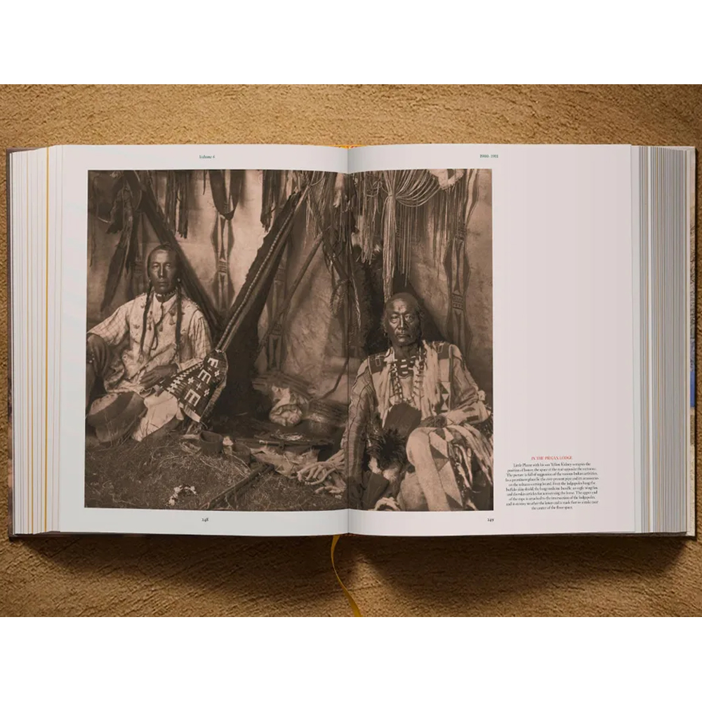 Подарочная Книга Edward S. Curtis North American Indian Complete Portfolios