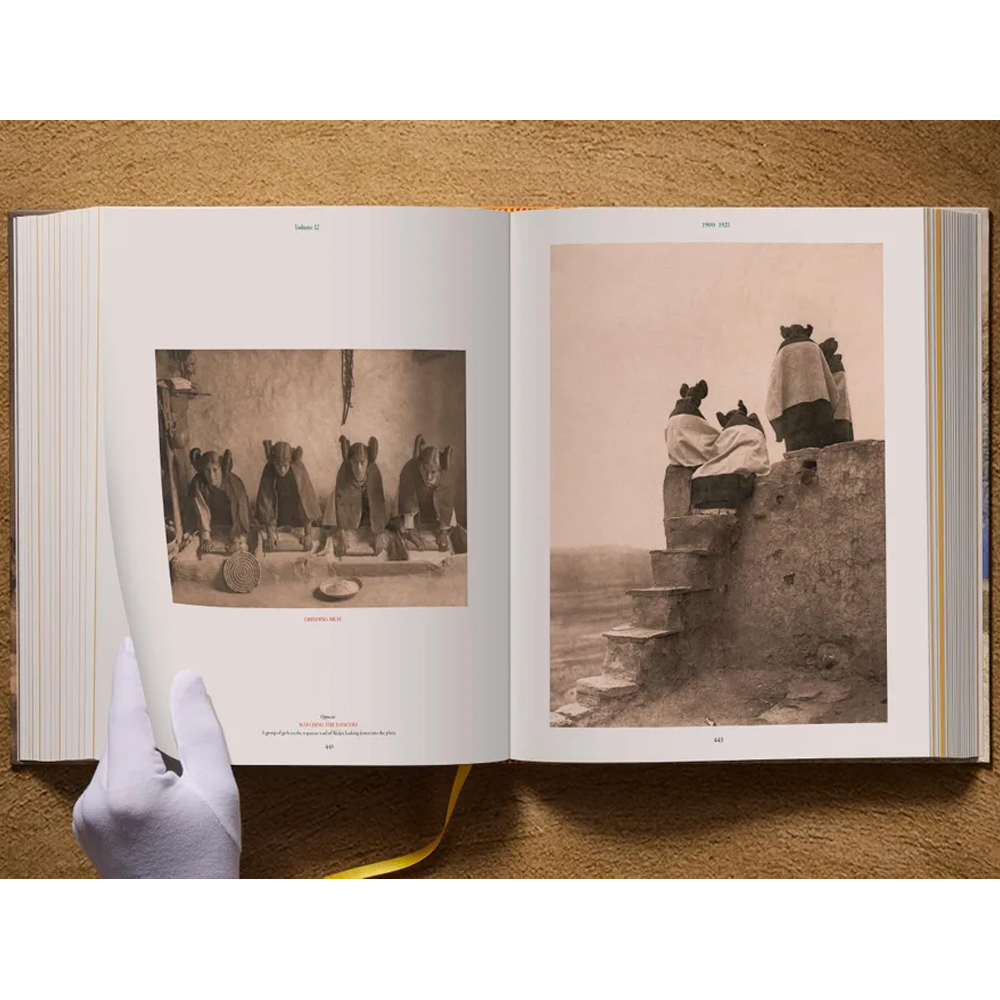 Подарочная Книга Edward S. Curtis North American Indian Complete Portfolios