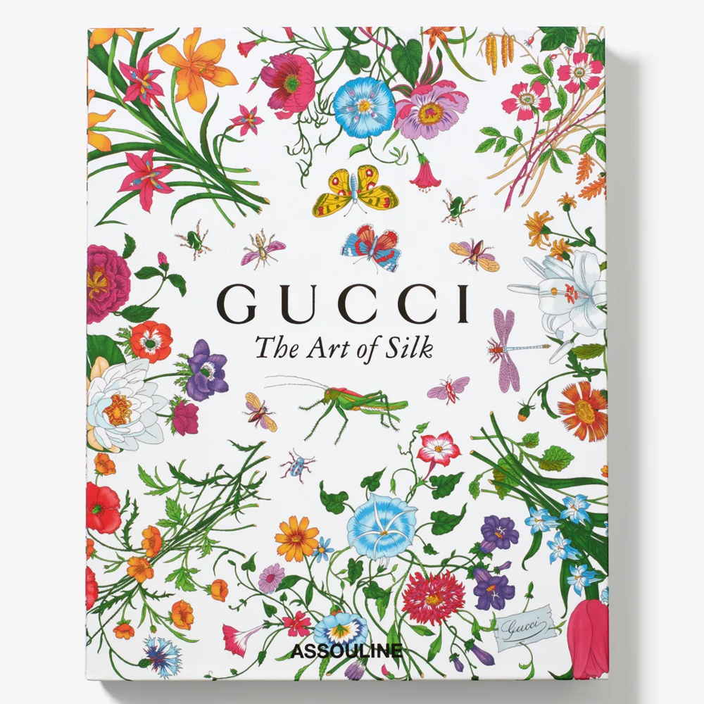 Подарочная коллекционная книга для дизайнеров Gucci. The Art of Silk Assouline