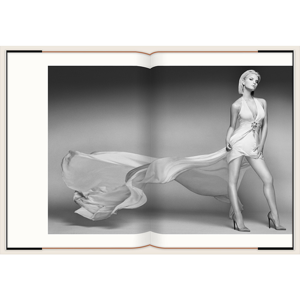 Подарочный Фотоальбом Matthew Rolston Beauty light 2006