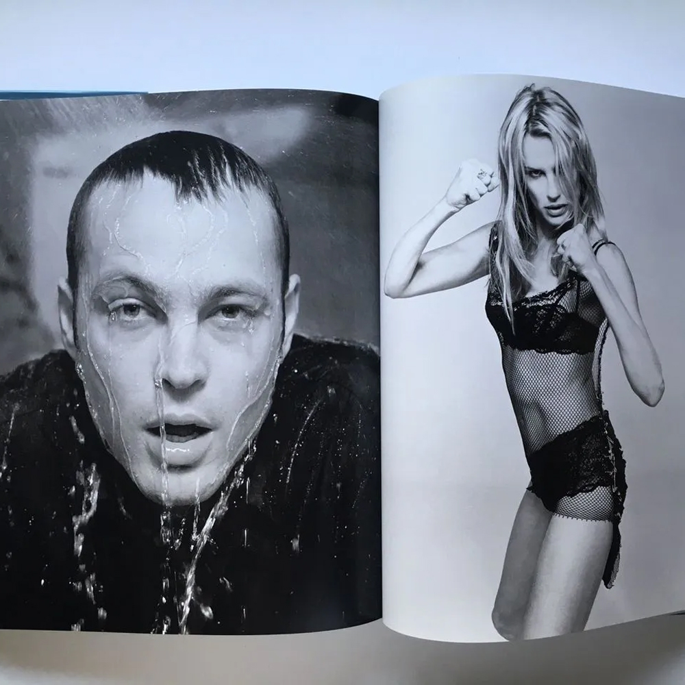 Подарочный Фотоальбом Two Million Miles by Andrew Macpherson