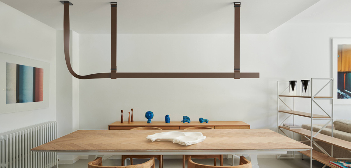 Подвесной светильник Flos Belt pelle naturale Коричневый цвет