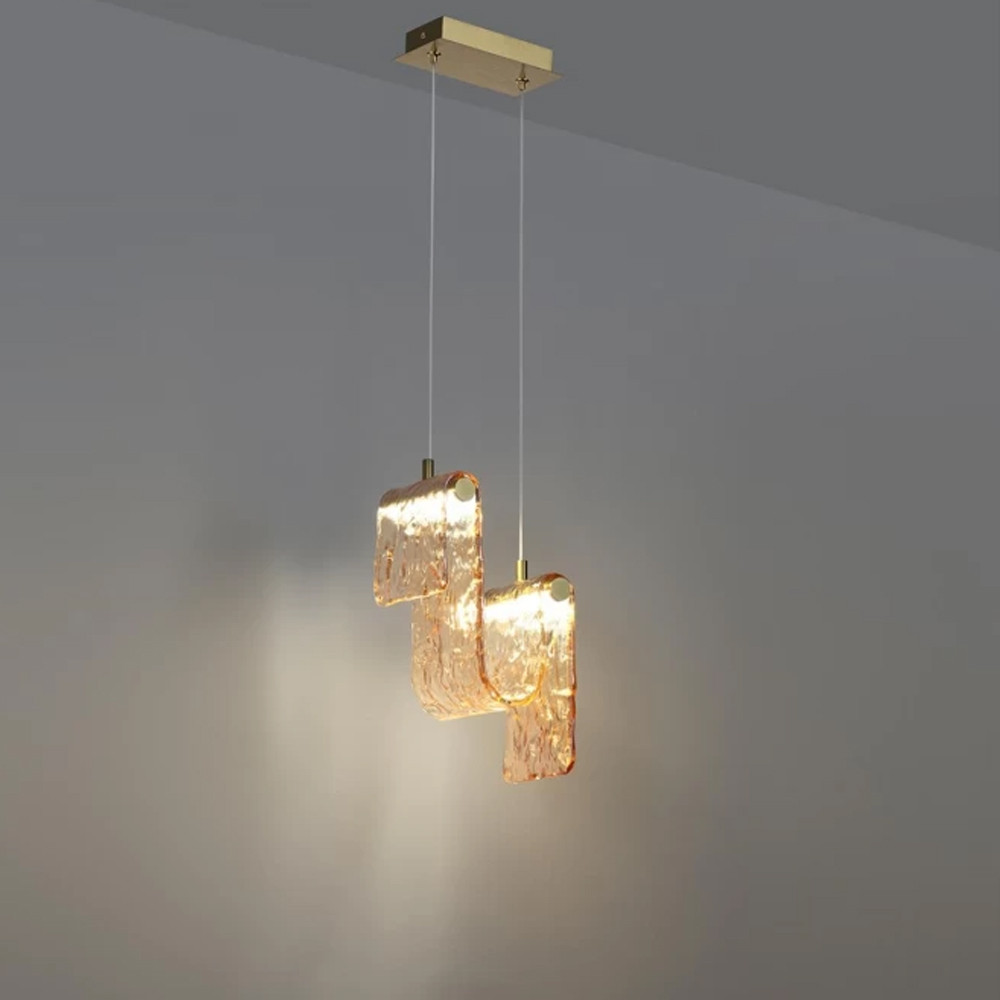 Подвесной светильник волнистой формы из фактурного стекла Wave