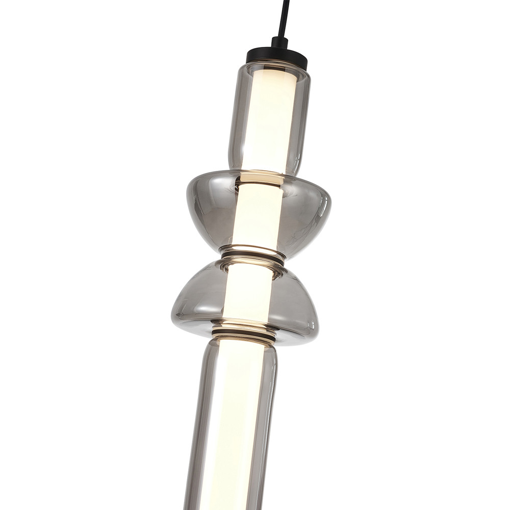 Подвесной светильник из дымчатого стекла цилиндрической формы с чёрным металлическим основанием Hiding secrets