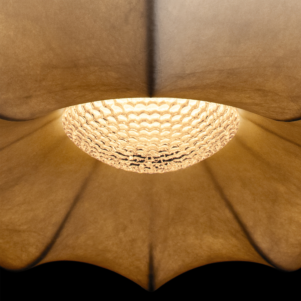 Подвесной светильник с белым фигурным абажуром и мягкими волнистыми краями Cloud Motion