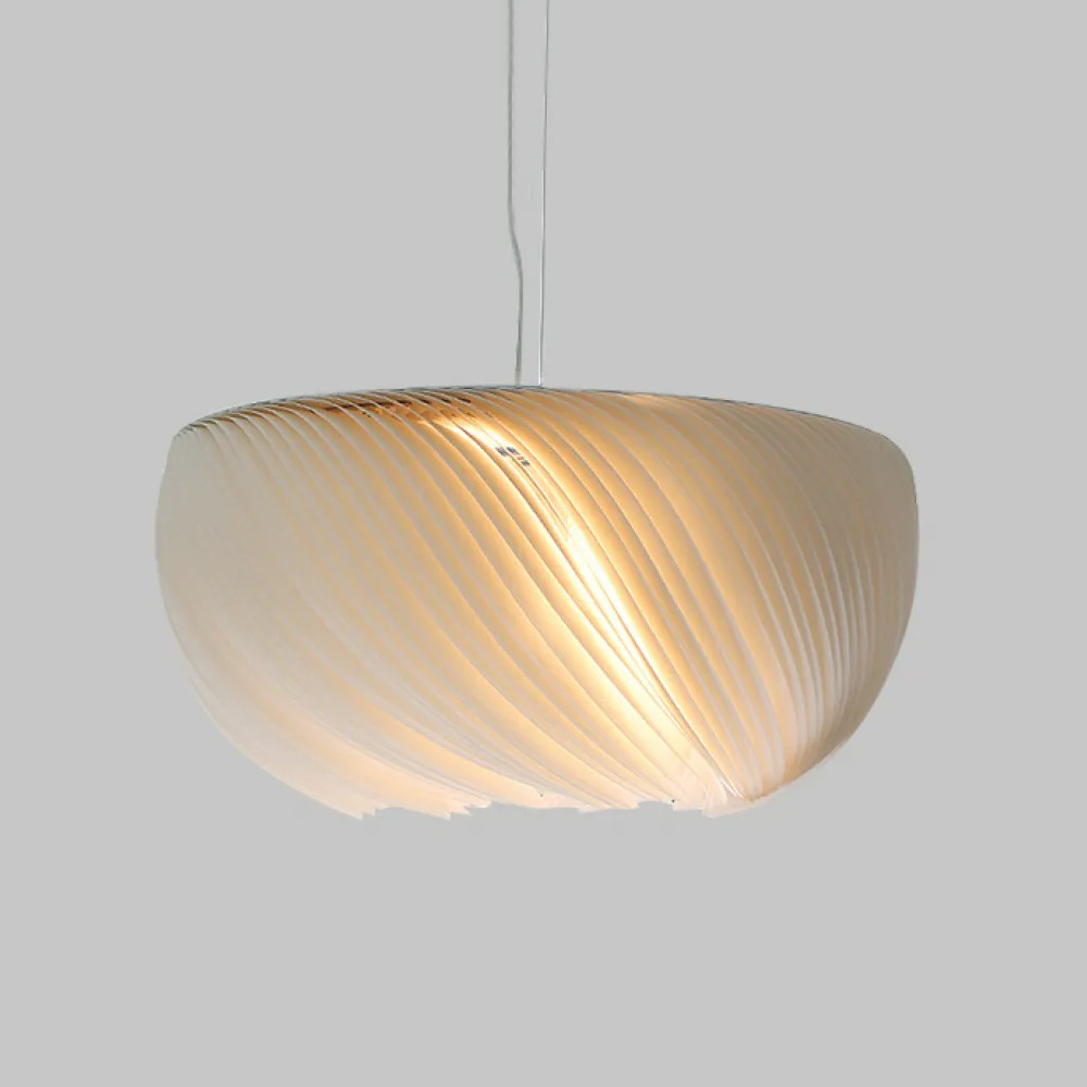 Подвесной светильник с белыми изящными декоративными лепестками Volumetric Petal Lamp