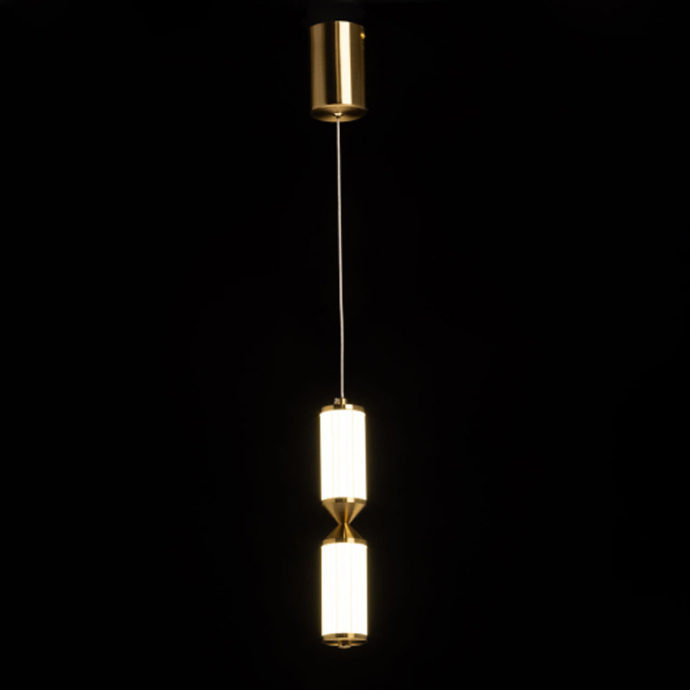 Подвесной светильник с двумя белыми рифлеными цилиндрическими плафонами Golden Swirl