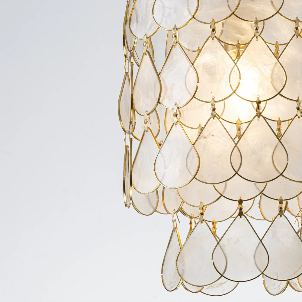 Подвесной светильник с декором из натуральной морской ракушки Iridescent Light