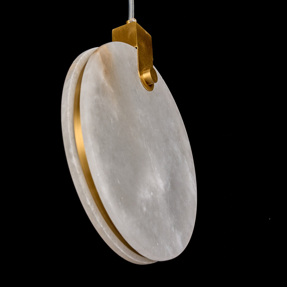 Подвесной светильник с круглым плафоном Сirculation