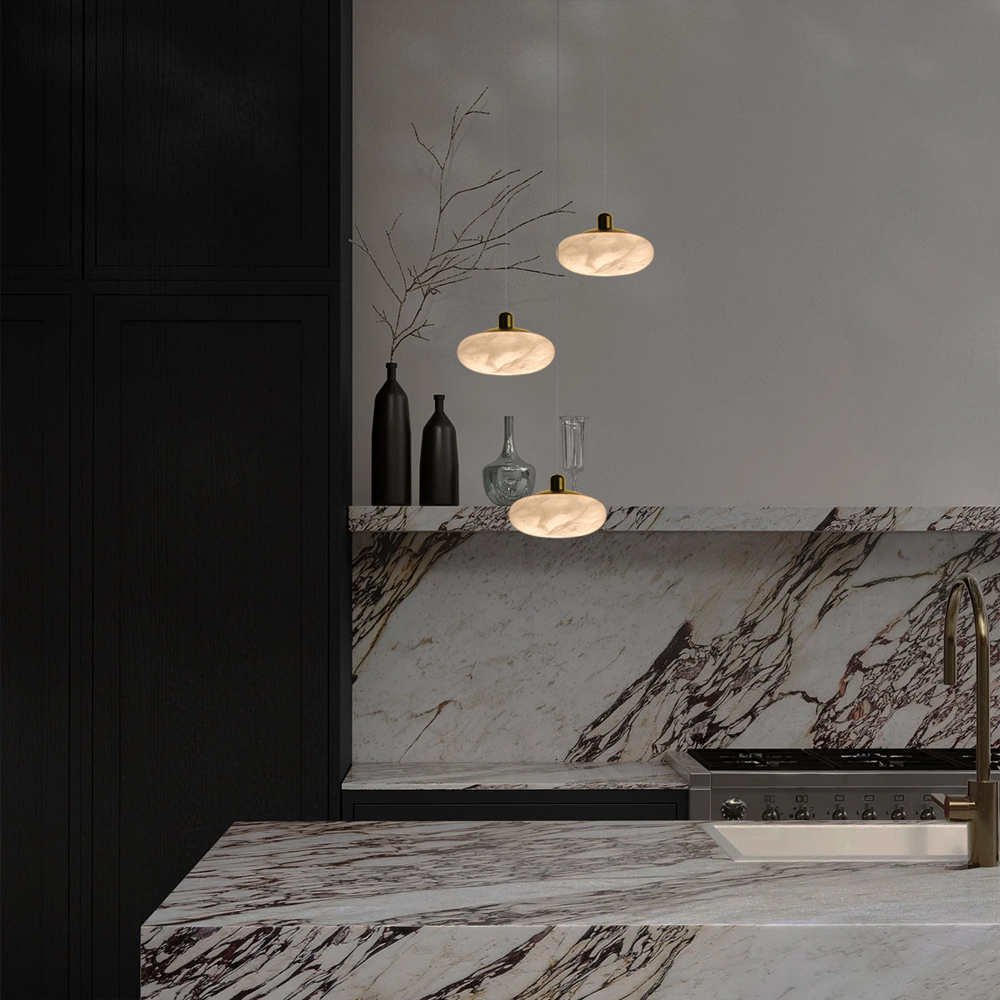 Подвесной светильник с плафоном в виде эллипса из белого алебастра Cryptocrystalline Stone