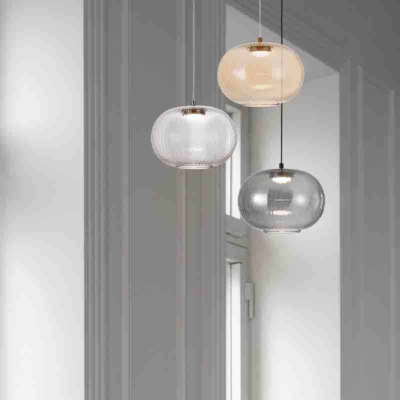Подвесной светильник с янтарным рифленым стеклянным плафоном Ferm Living