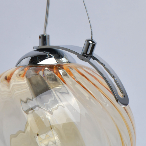 Подвесной светильник со стеклянном плафоном в форме бокала Kaleido