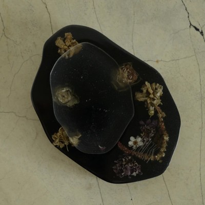Подставка из эпоксидной смолы с цветами черная Epoxy Resin Flowers Black
