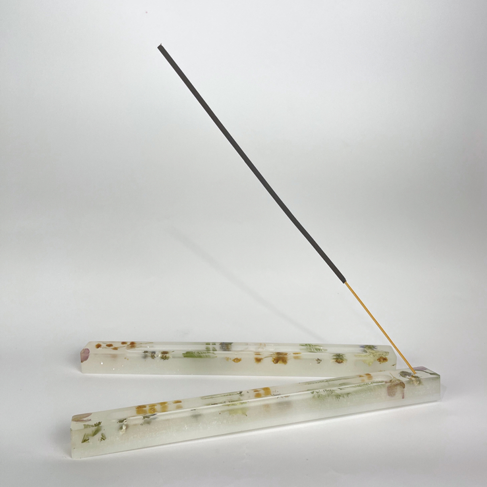 Подставка под благовония из эпоксидной смолы с цветами прямоугольная белая Epoxy Flowers Incense Stand White