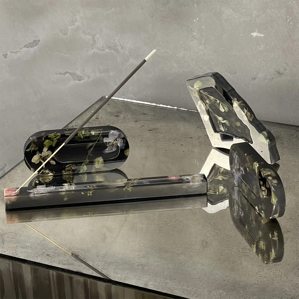 Подставка под благовония из эпоксидной смолы с цветами черная Epoxy Resin Flowers Incense Stand Black