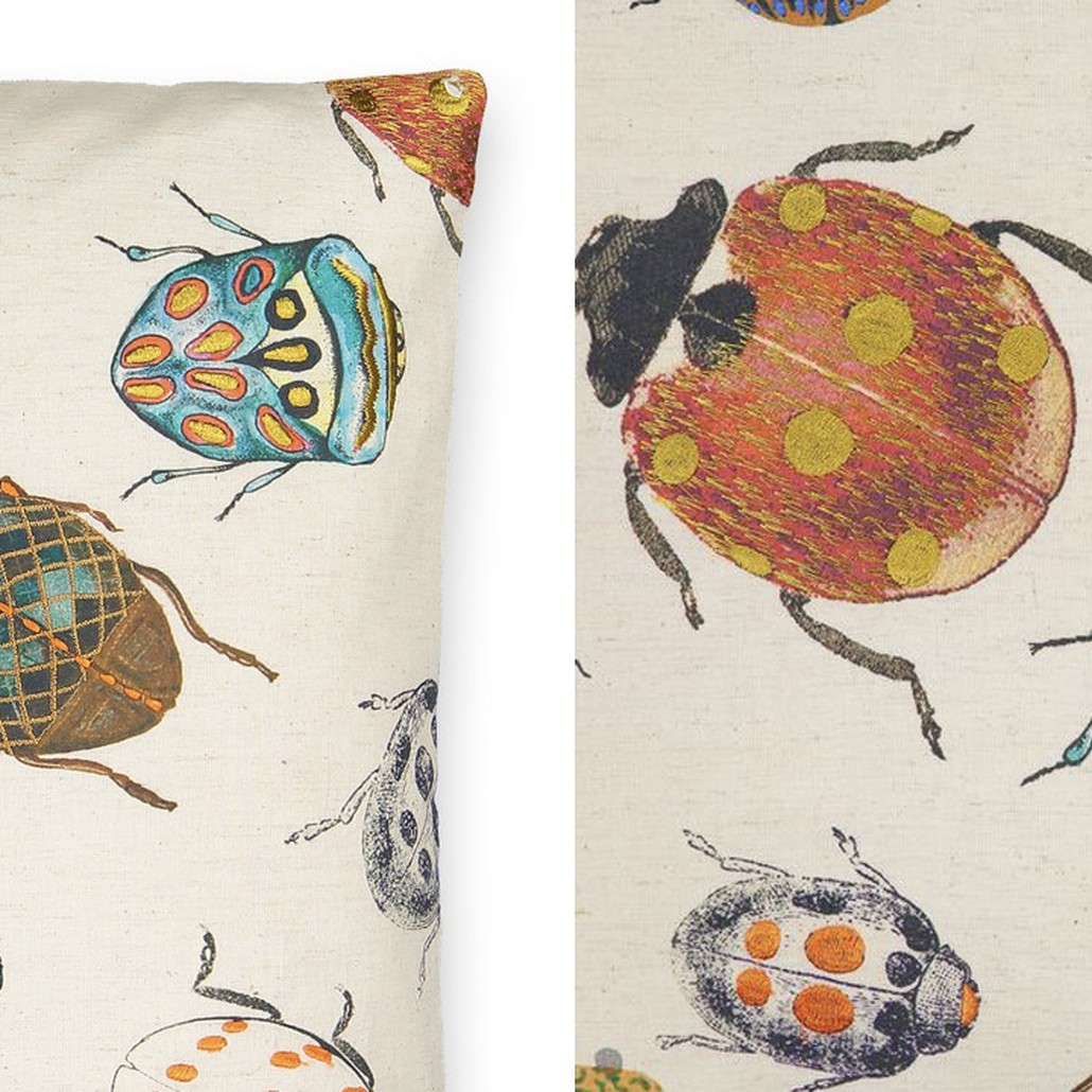 Подушка Beetles
