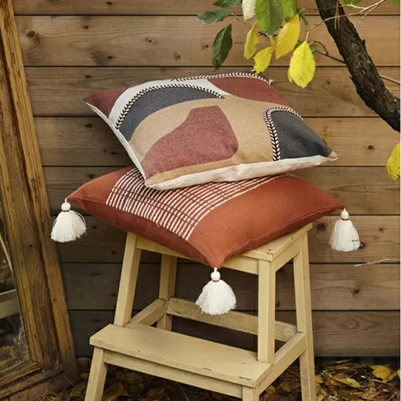 Подушка декоративная с геометрическим узором и плетенными вставками Divine Abstractions