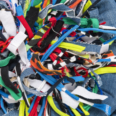 Подушка круглая из джинсовой одежды Heart Round