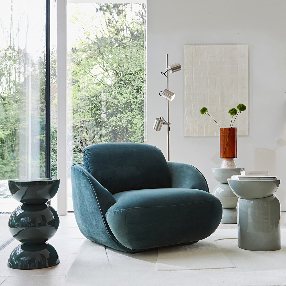 Полукруглое мягкое кресло Halle Green Armchair