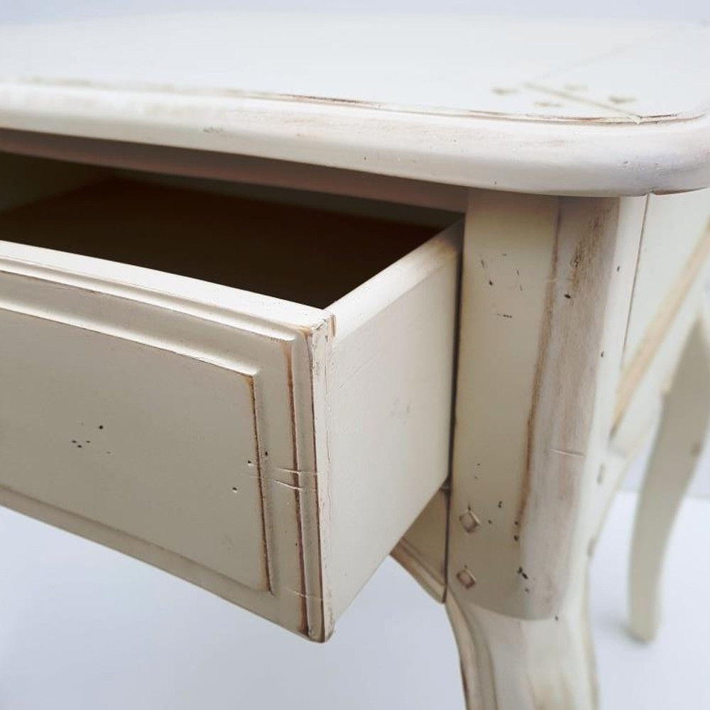 Прикроватная тумба в стиле прованс Beige Montmartre Provence Bedside Table