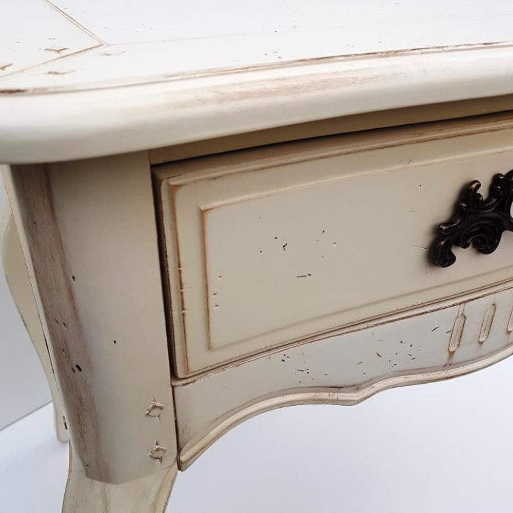 Прикроватная тумба в стиле прованс Beige Montmartre Provence Bedside Table