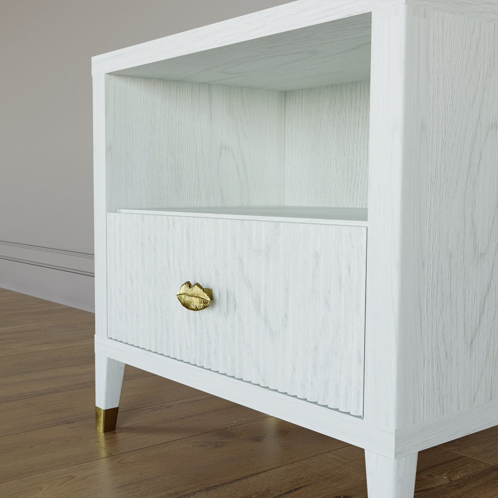 Прикроватная тумбочка с полкой Elsa Dreams White