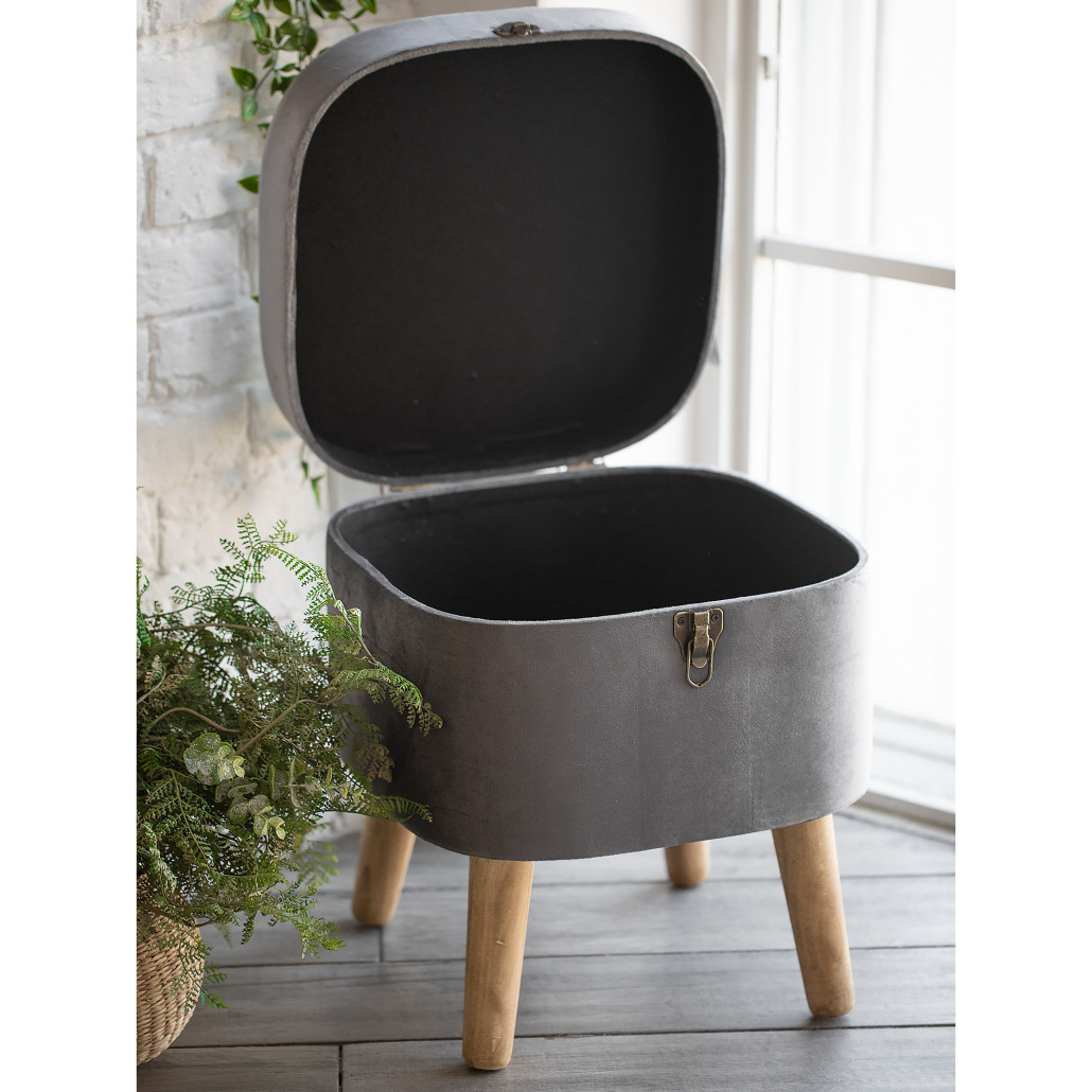 Пуф Leather with a snap