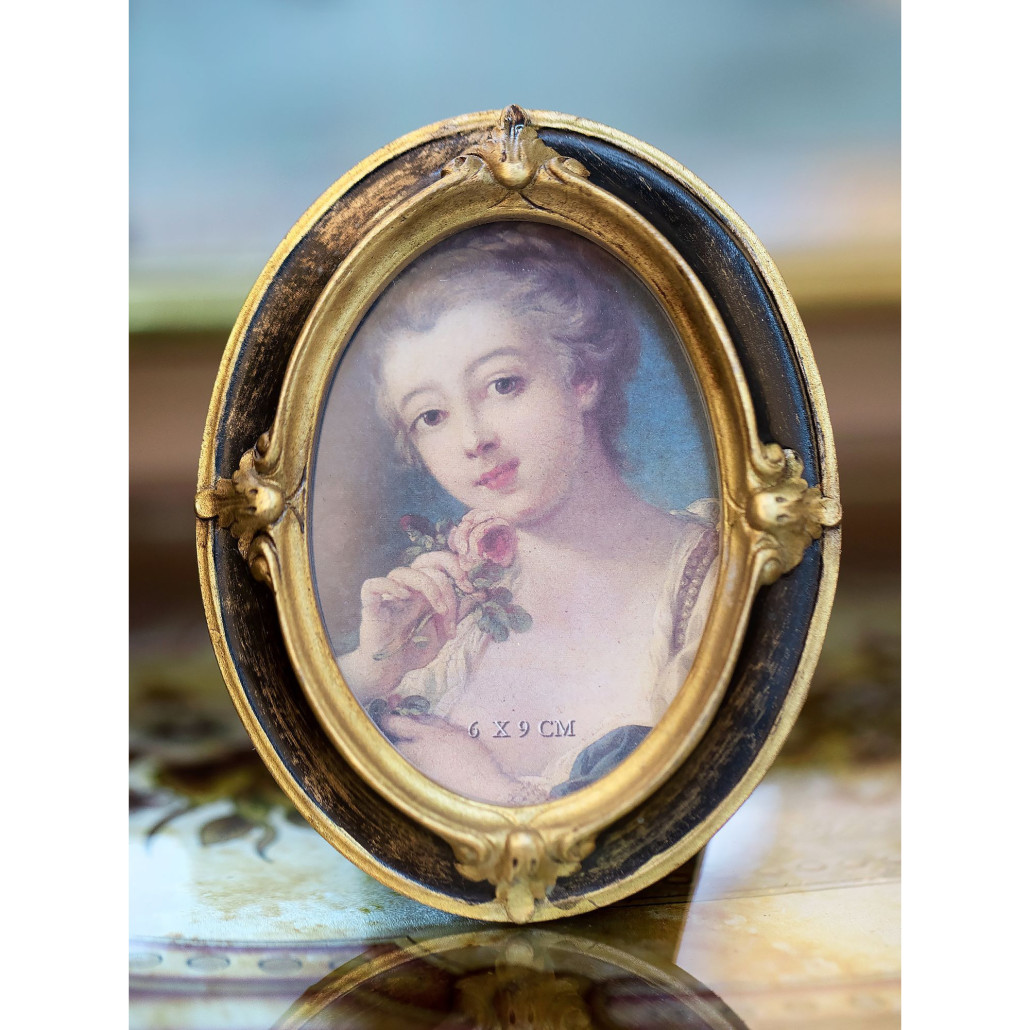 Рамка для фото Golden lampshade