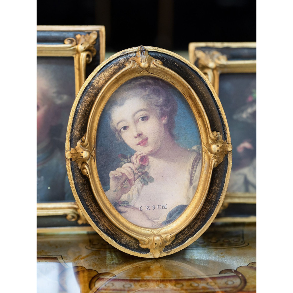 Рамка для фото Golden lampshade