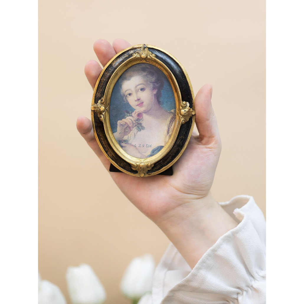 Рамка для фото Golden lampshade