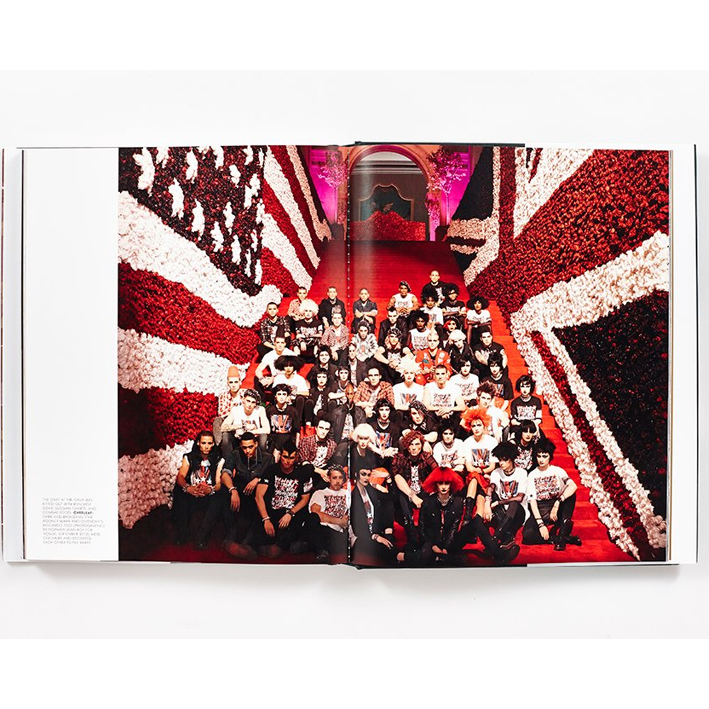 Редкая коллекционная книга Vogue & The Metropolitan Museum of Art Parties Exhibitions People Book 2014