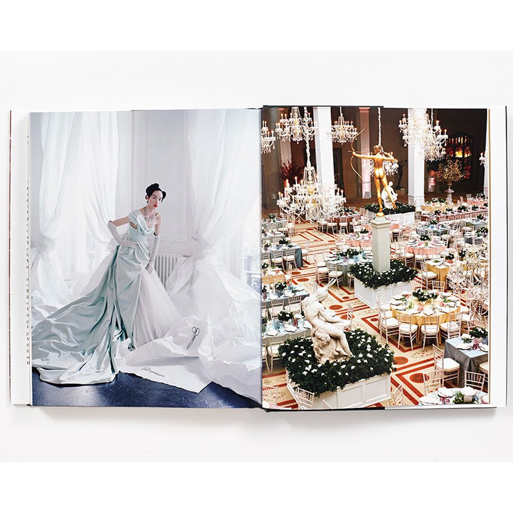 Редкая коллекционная книга Vogue & The Metropolitan Museum of Art Parties Exhibitions People Book 2014