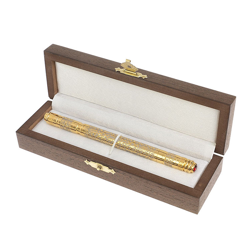 Ручка шариковая металлическая с гравировкой и красным фианитом в деревянной коробке Metal Pens